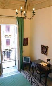 Xtrallusion offers characteristic Bed and Breakfast, B&B, Guest House, Hotel, Albergo and Country Lodge accommodation in Italy. Plus independent self-guided Walking, Adventure, Activity, Skiing and Paragliding Holiday itineraries on the Italian Rivieras, in the Italian Lakes, in the Italian Alps and in some of the most beautiful corners of Italy.